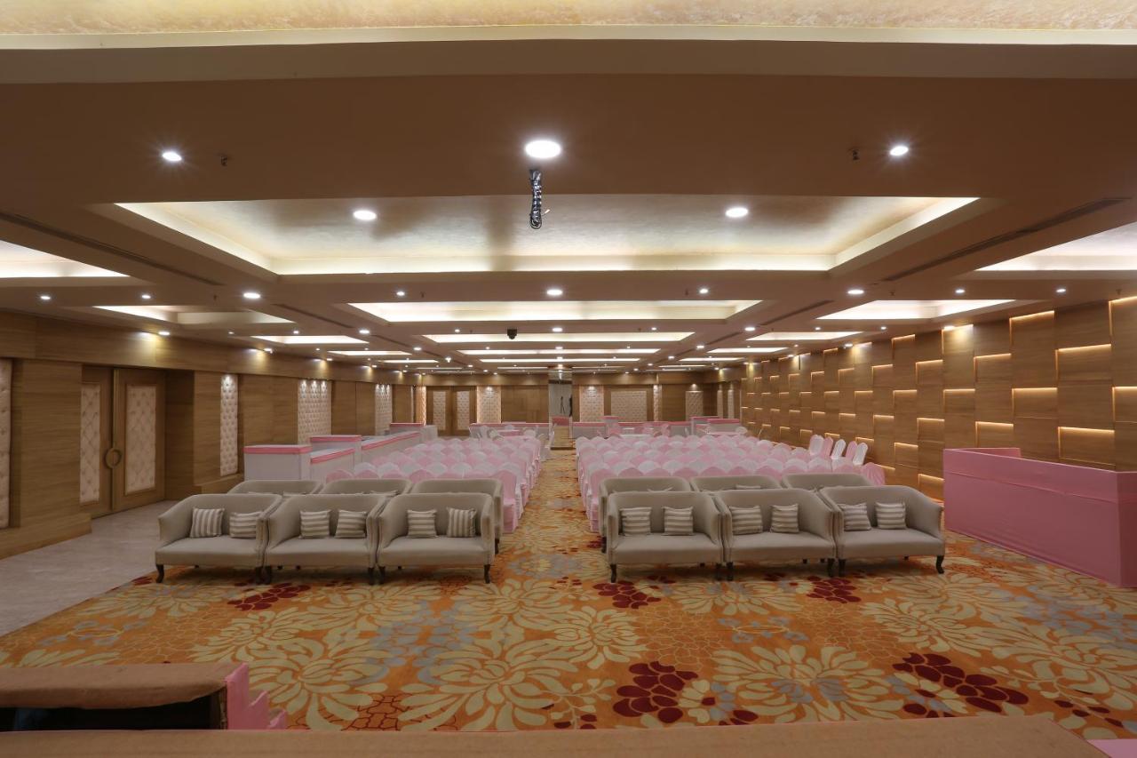 Ymca International Centre Hotel Ahmadábád Kültér fotó