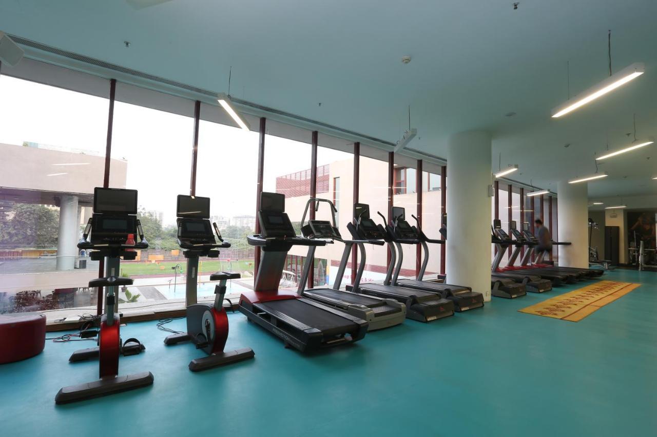 Ymca International Centre Hotel Ahmadábád Kültér fotó